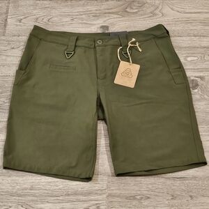 NWT Prometheus Design Werx Raider Field Shorts NYCO - OD Green - Size 42×11